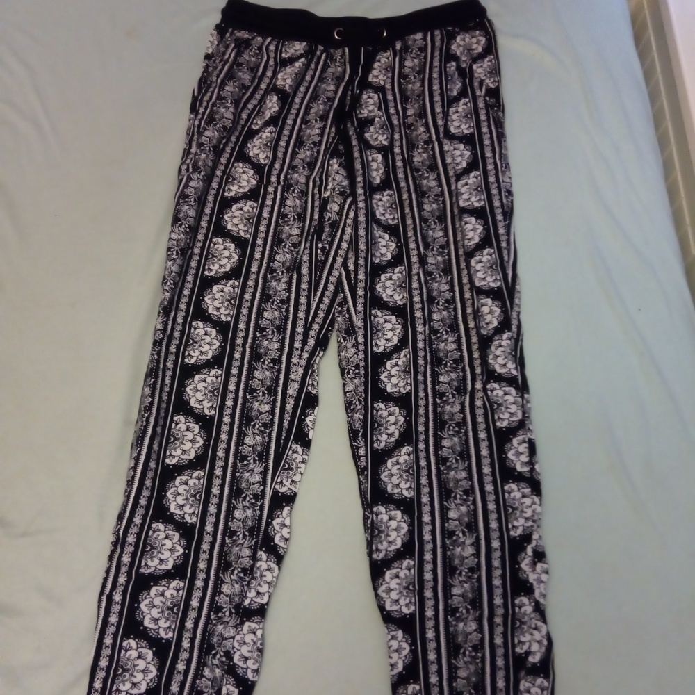 Loose Fitting Pants